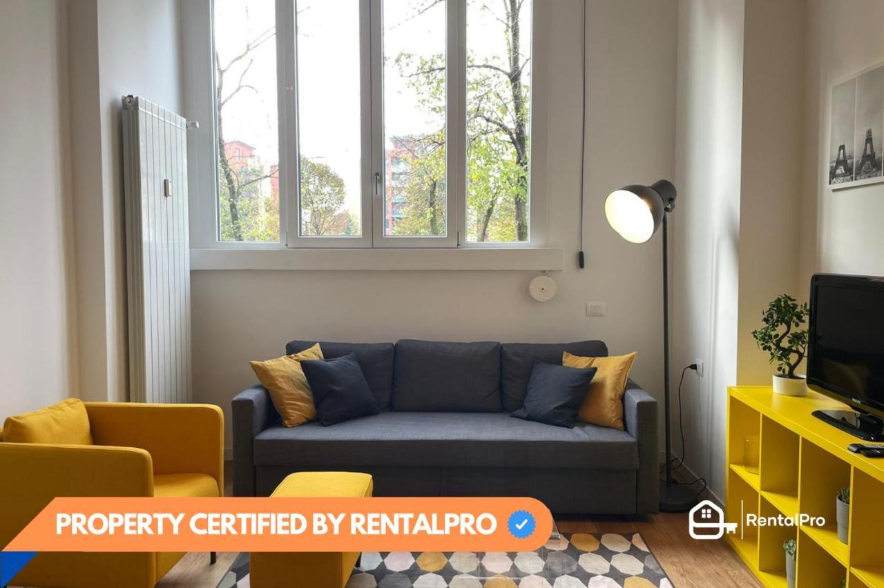 Navigli Design Loft - 7 Stops From Duomo, Ac, Netflix Apartment มิลาน ภายนอก รูปภาพ